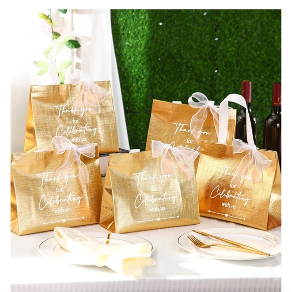 Elegant Gold Thank You For Celebrating With Us Gift Bags & Ribbon 25 Count - Picture 7 of 9